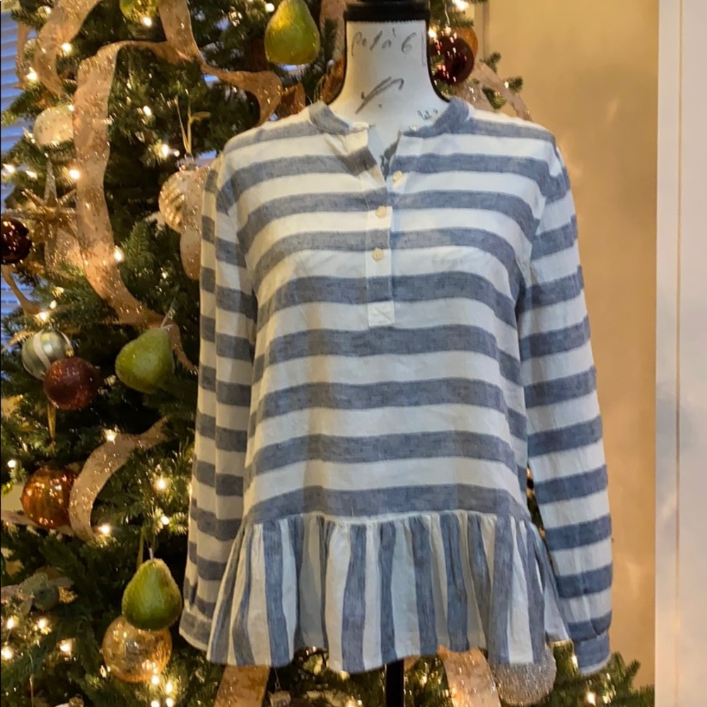 NWT Lucky Brand Ladies Ruffled Top Size L!!